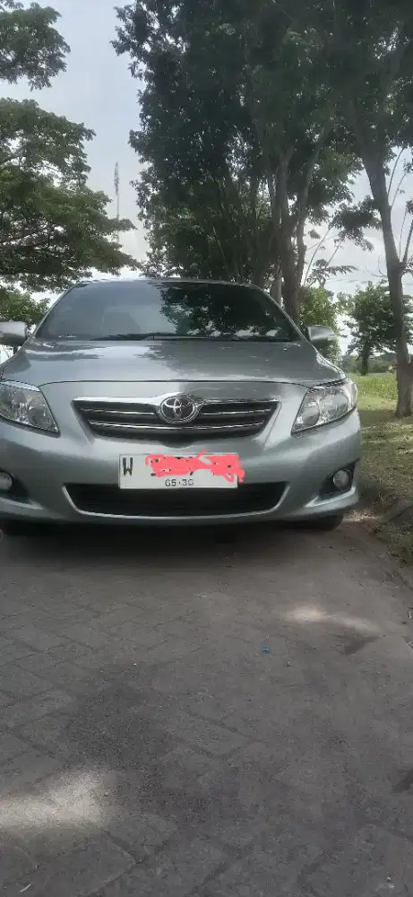Toyota Altis G at 2010 low km