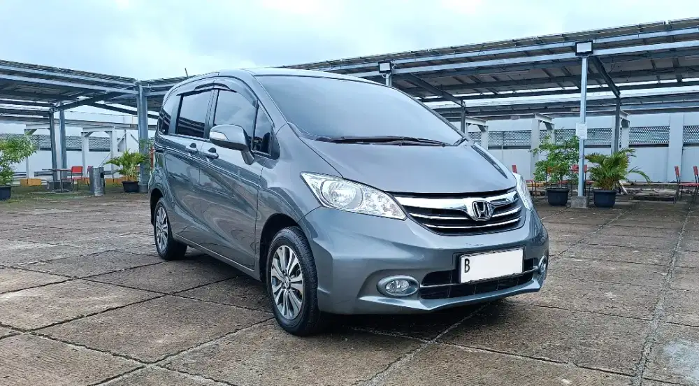 Honda Freed E 2013 AC double Tgn 1 Pajak Panjang Servis Resmi DP 20jt