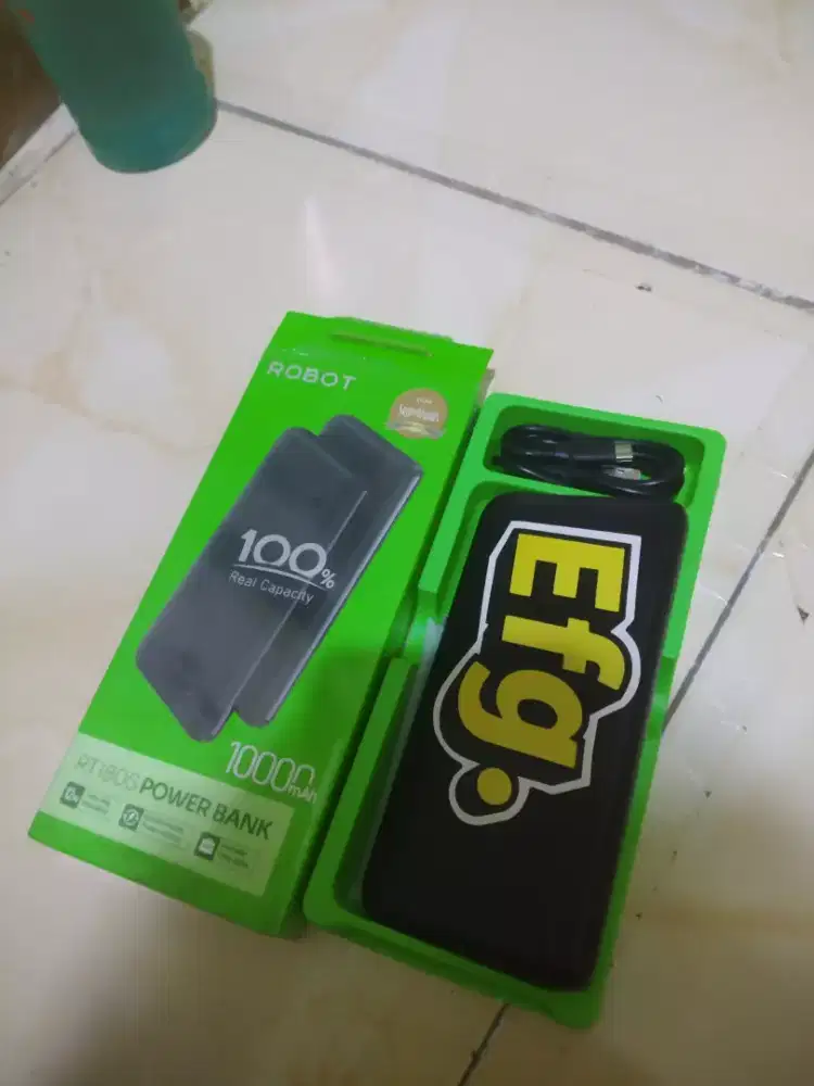 Power bank ROBOT 10000MAH Nominus