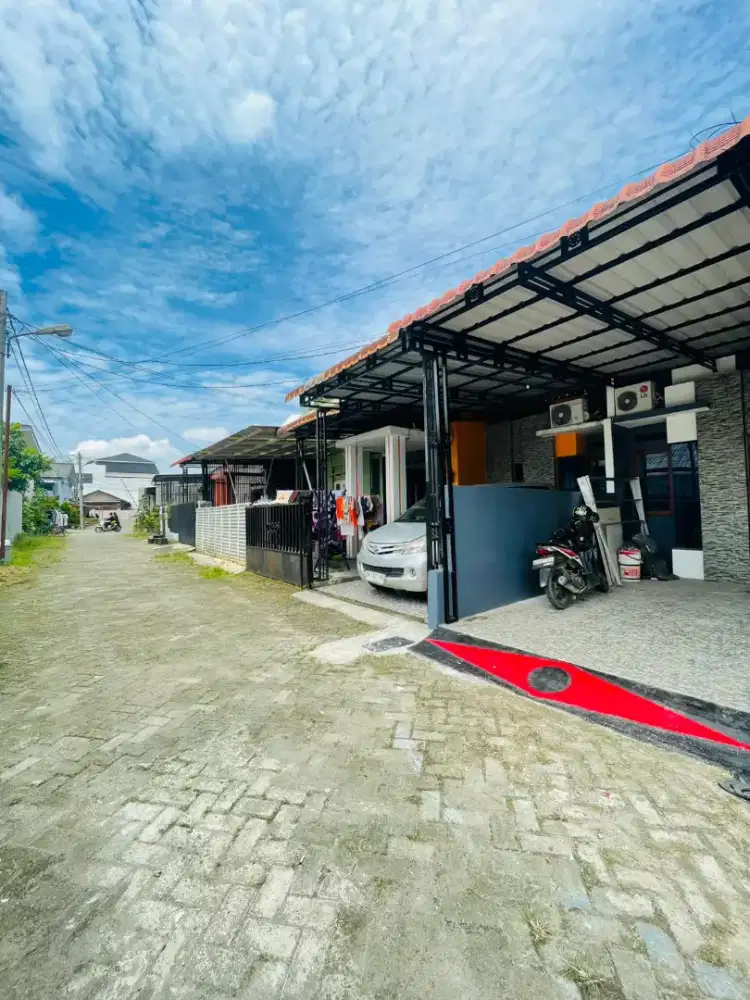 KOMPLEK GRIYA JOHOR JL EKA WARNI TIPE 60