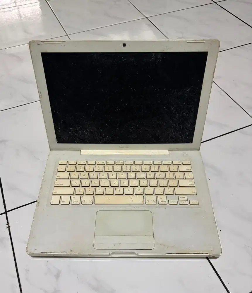 Macbook Kondisi Rusak