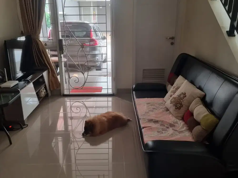 Ruma Furnished Cluster Rossini Symphonia Gading Serpong, Tangerang