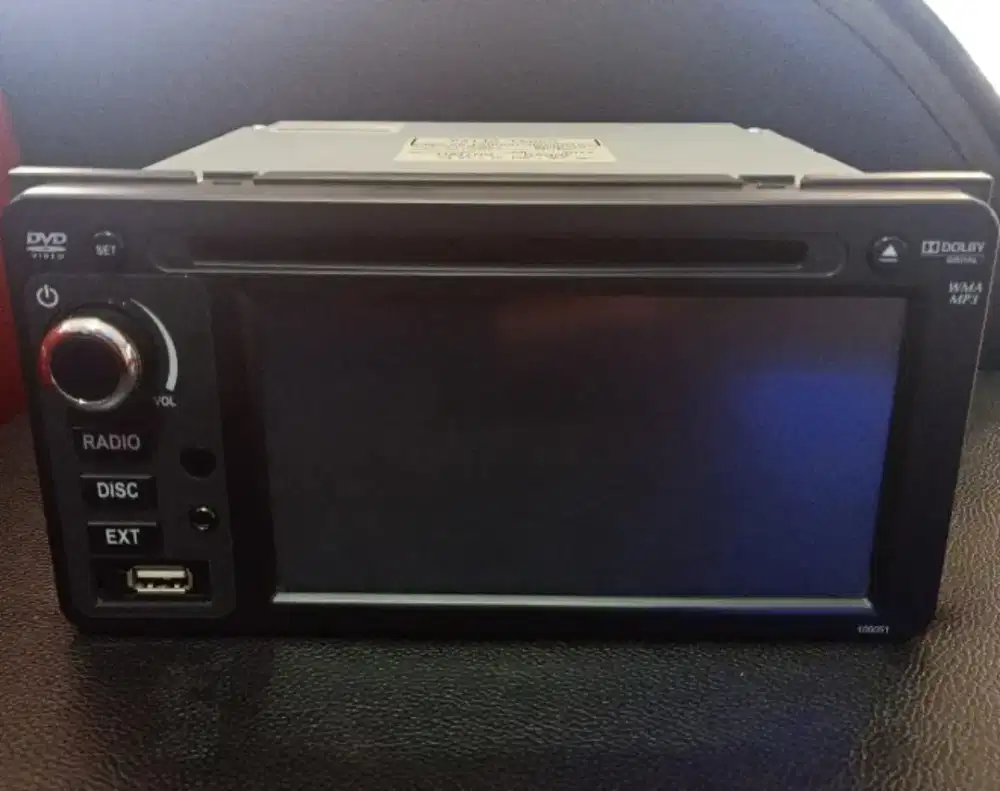 HEAD UNIT INNOVA 2013