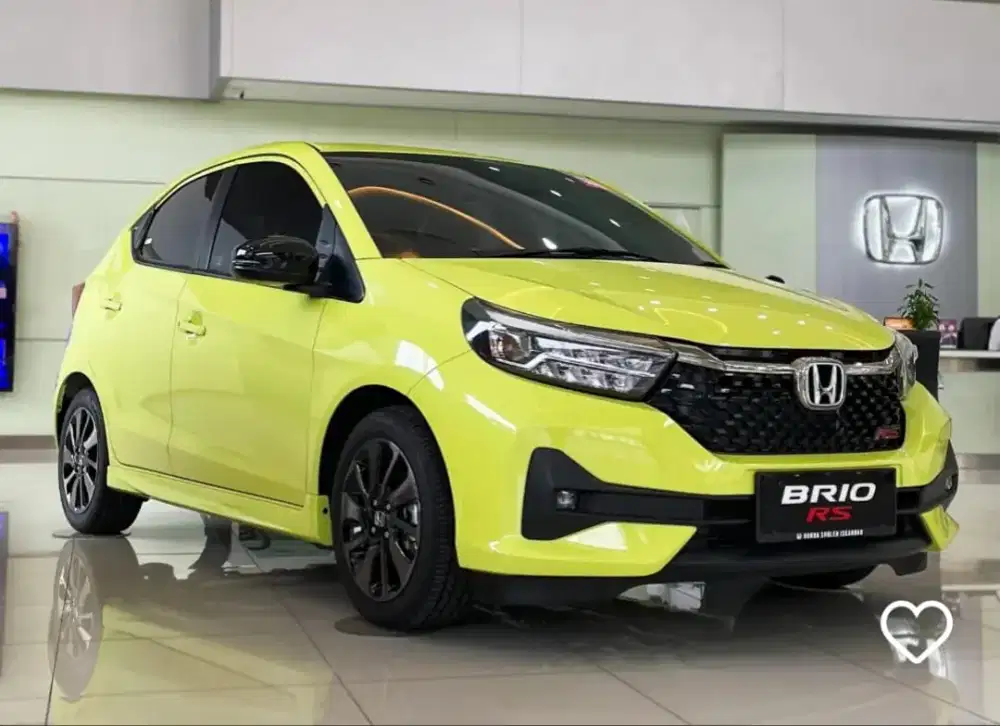 Brio rs cvt 2025 warna lime