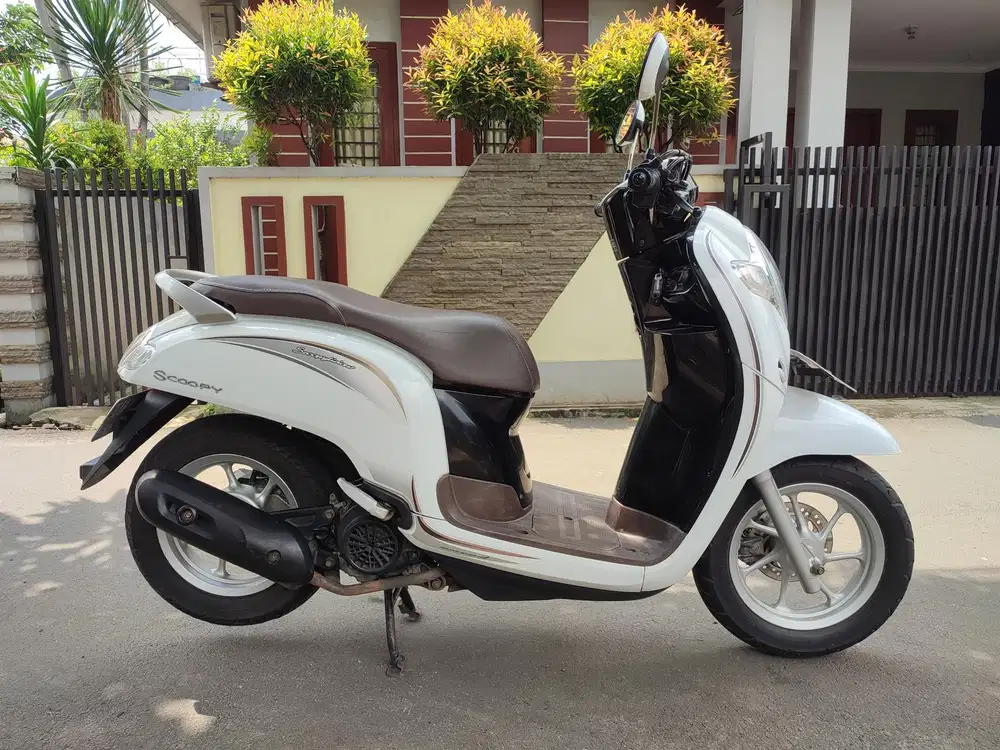 SCOOPY STYLISH TAHUN 2018