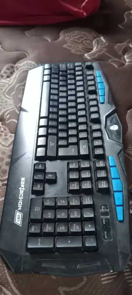 Keyboard merk warfaction kondisi msh bagus