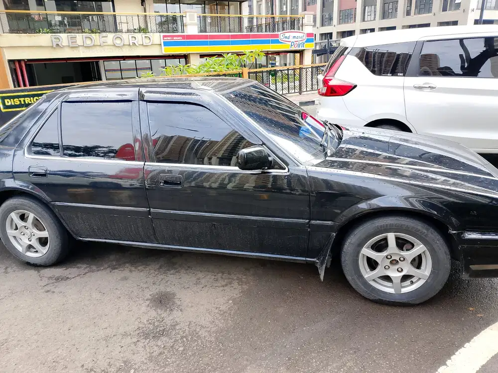 Honda Accord 1987 Bensin