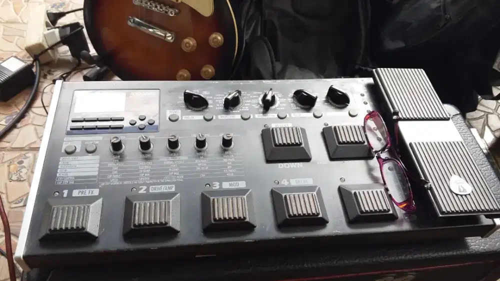 Efek gitar KORG AX 3000G