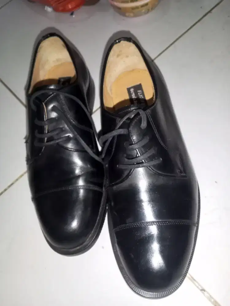 Sepatu pantofel 41 harga 75rb net