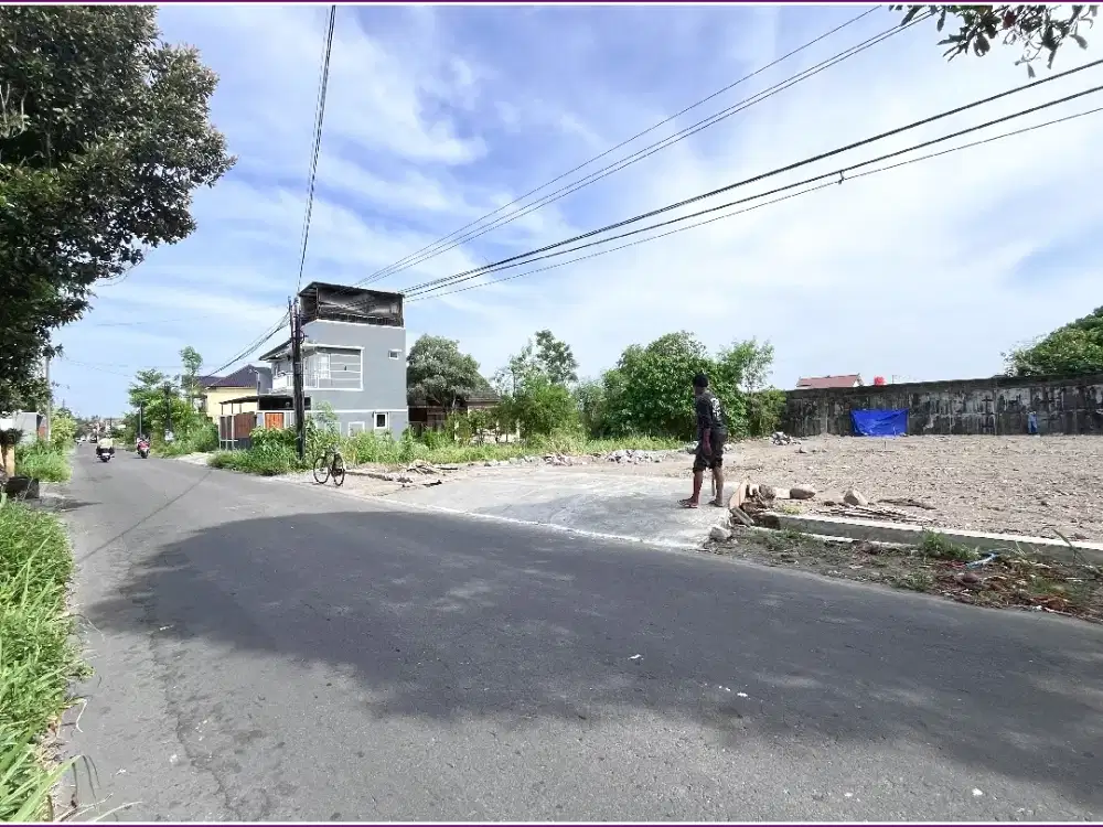 Dekat Jogja Airport Resto Lokasi Premium Purwomartani
