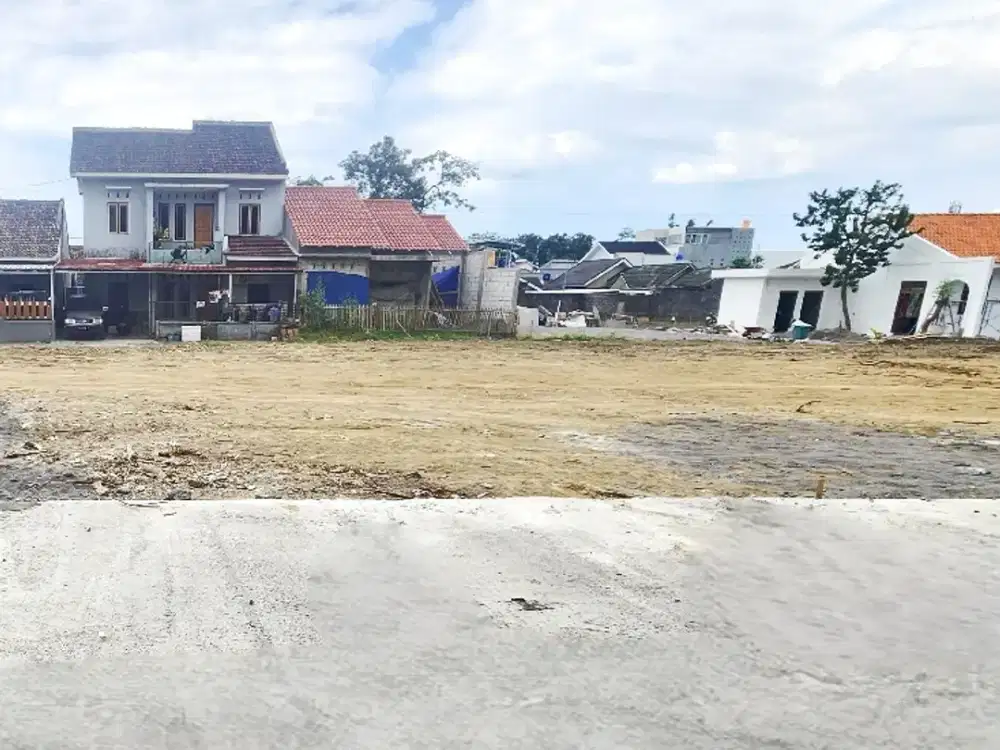 Legalitas SHM Tanah Dekat Pasar Stan Maguwoharjo Sleman