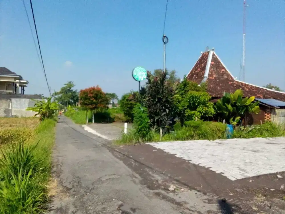 Tanah Utara Kampus UGM JL Kaliurang Km 8, SHM Pekarangan Jogja