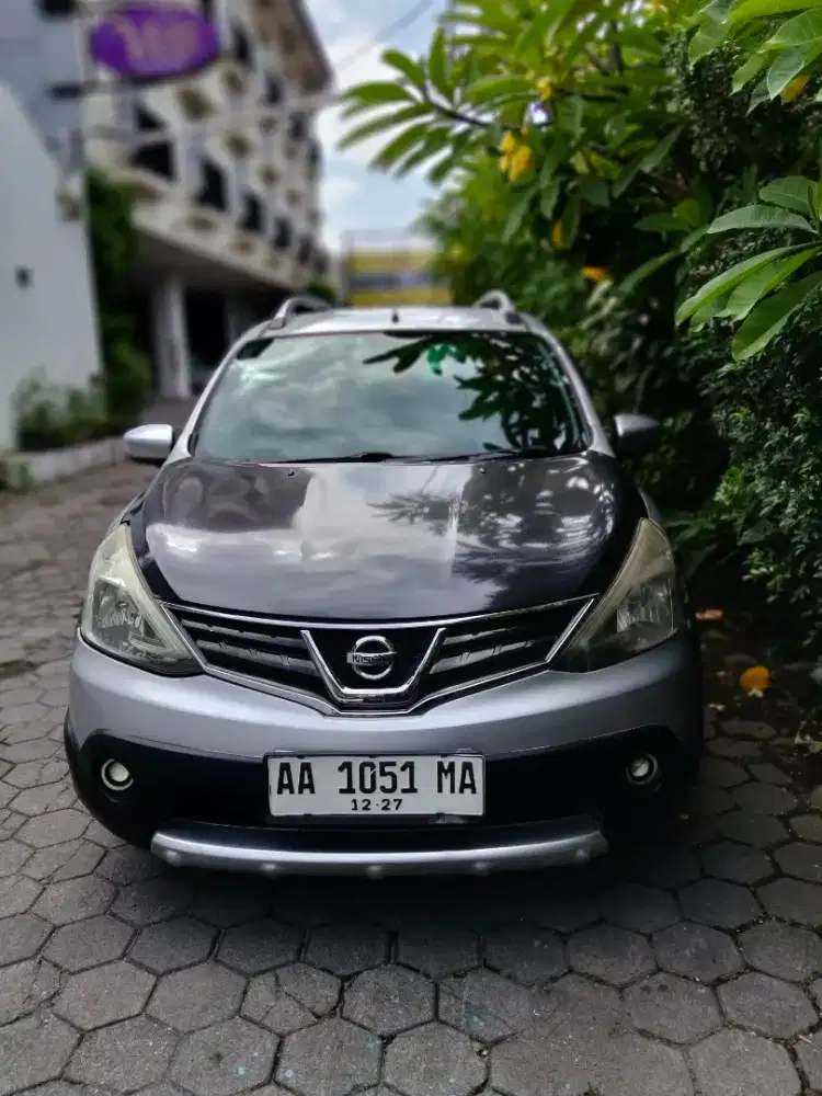 Dp 15jt, Angs 2,5jt‼️ ALL NEW GRAND LIVINA 2013 (3 seat)