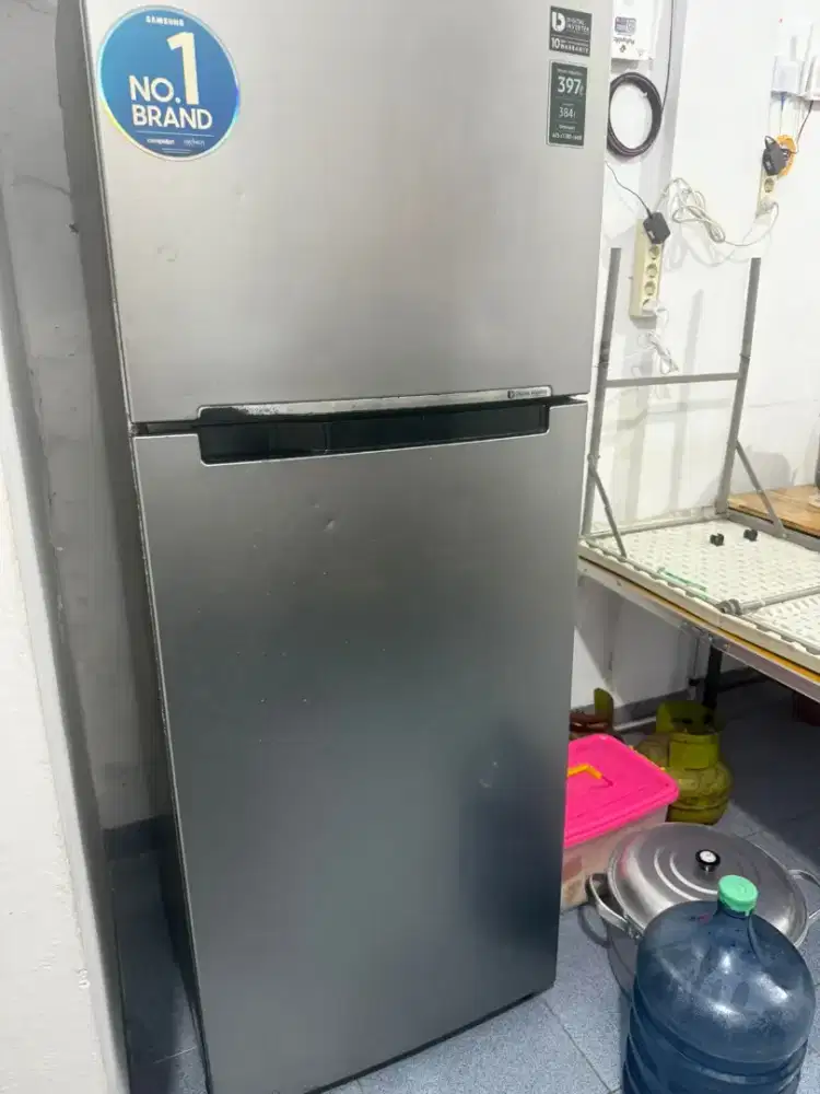 Kulkas 2 pintu sharp