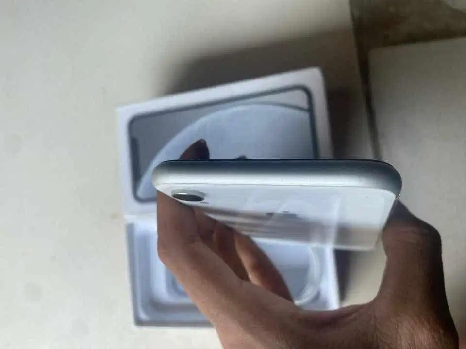 hp iphone xr 128