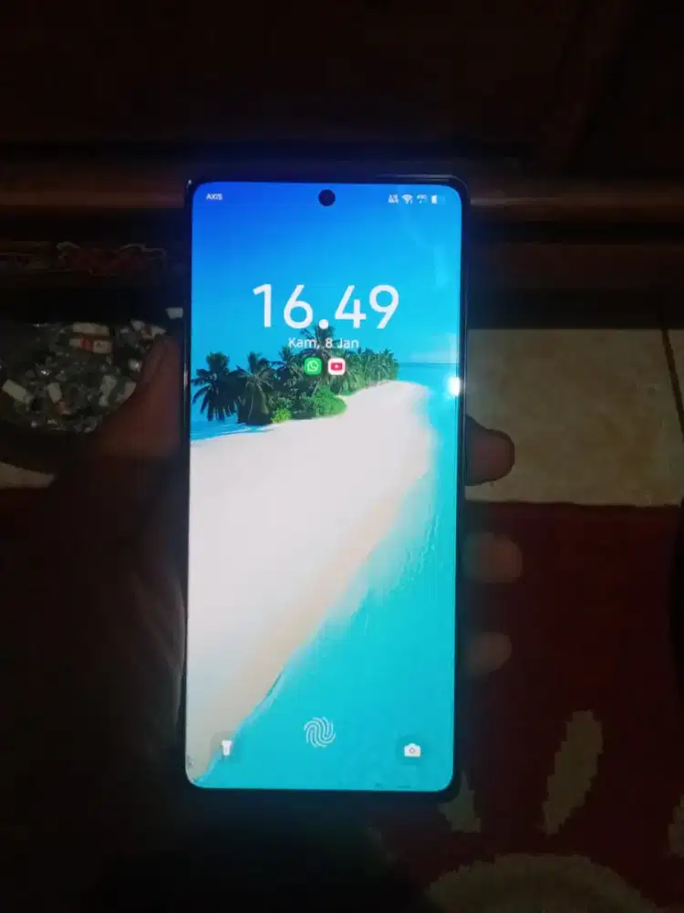 Infini Note 40 8/256