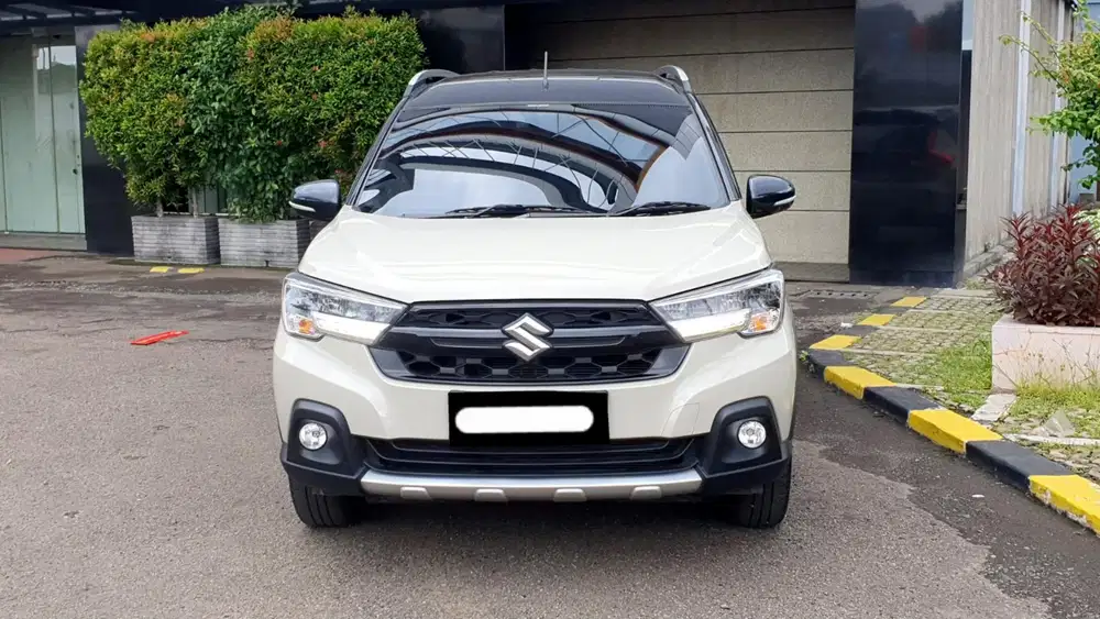 Km12rb suzuki xl7 alpha hybrid 2025 coklat hitam matic