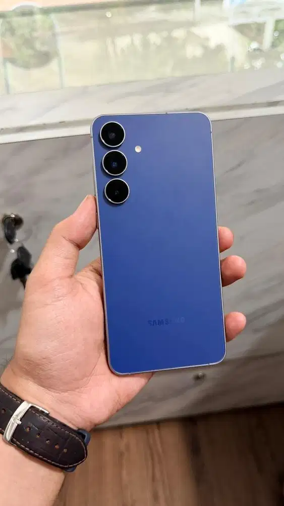 Samsung S25 FE 8/256gb Sein