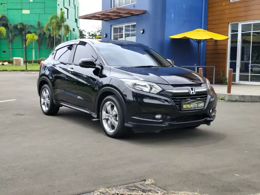 Honda HRV 1.5 E CVT NIK 2018 MOBIL SIAP PAKAI TERMURAH PAJAK HIDUP