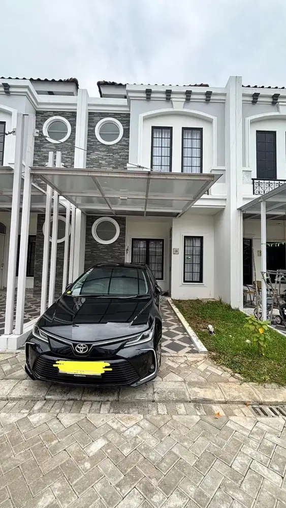 Disewakan Rumah 2 Lantai Cluster Sevilla Town House Jababeka Residence