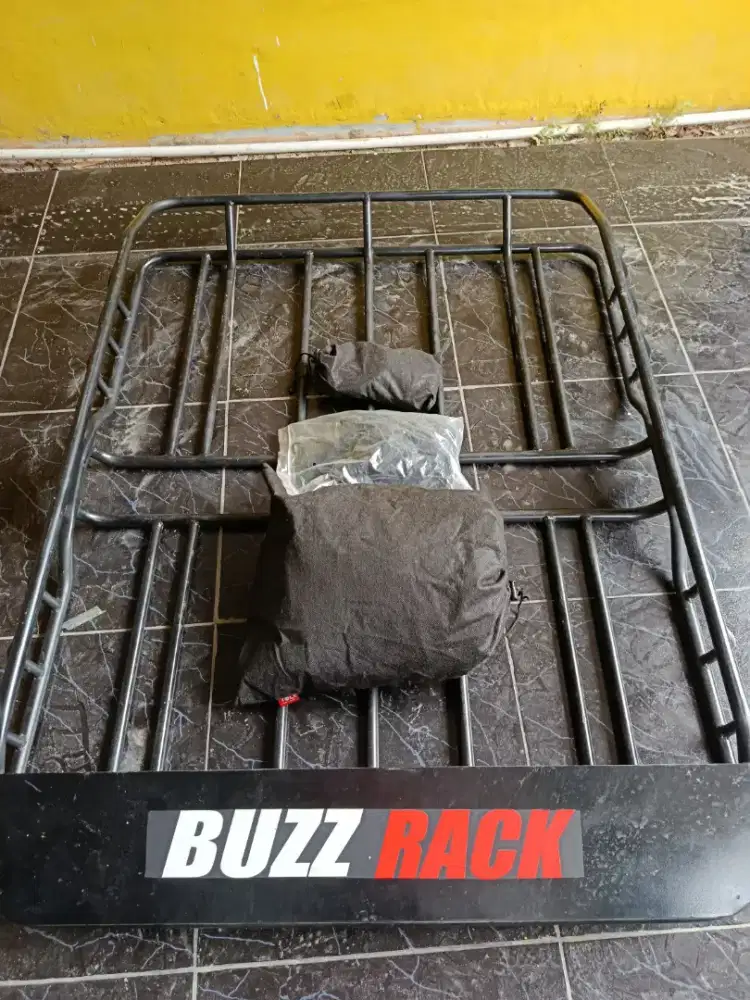 Buzz Rack / Rak Barang Mobil