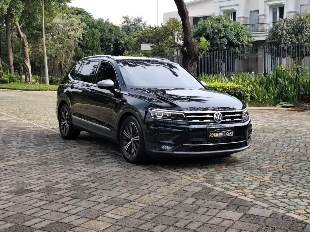 Volkswagen Tiguan Allspace 1.4 TSI NIK 2020 TANGAN PERTAMA LOW ODO