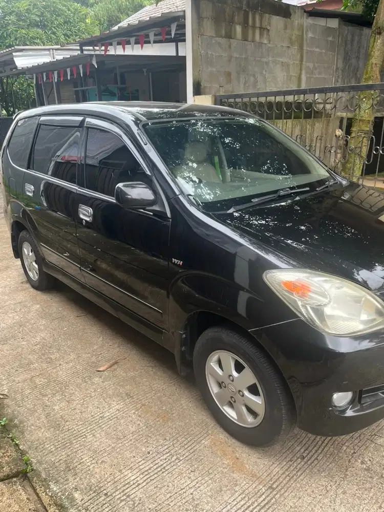 Toyota Avanza 2011 Bensin