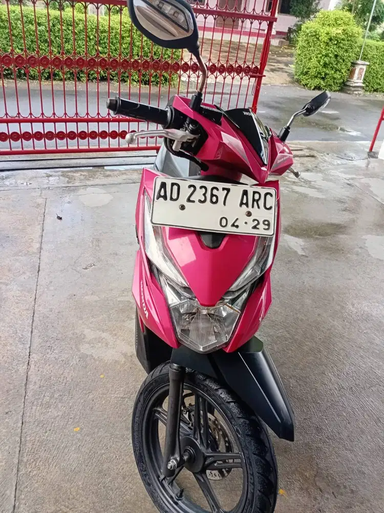 Honda Beat Magenta 2019