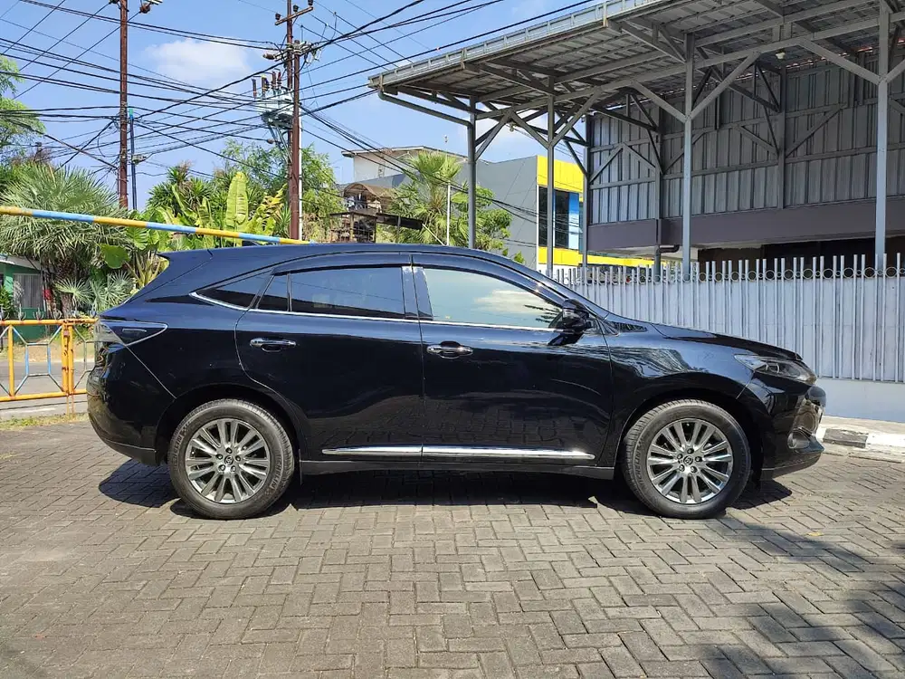Toyota Harrier 2015 Bensin