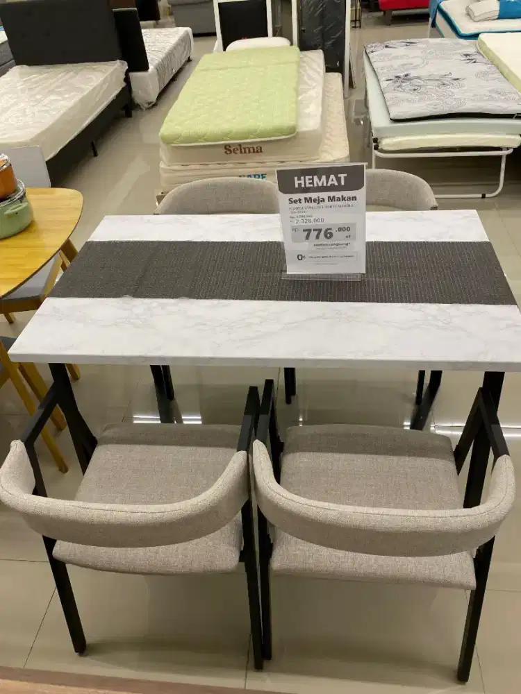 Meja makan set harper