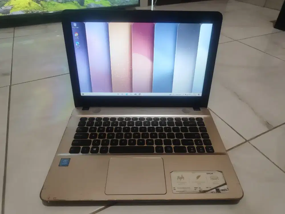 Asus x441mar N4020 1TB