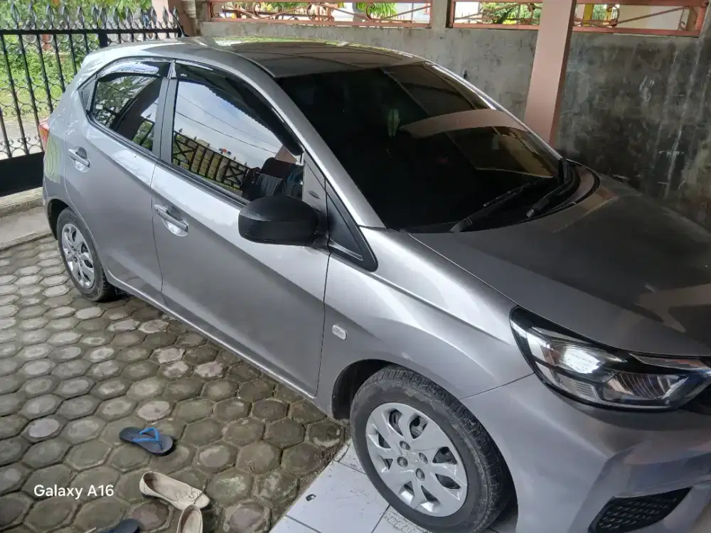 Dijual mobil brio