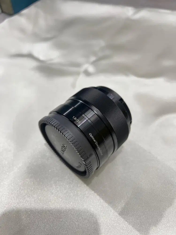 Lensa Sony 35mm f1.8 oss no dus box