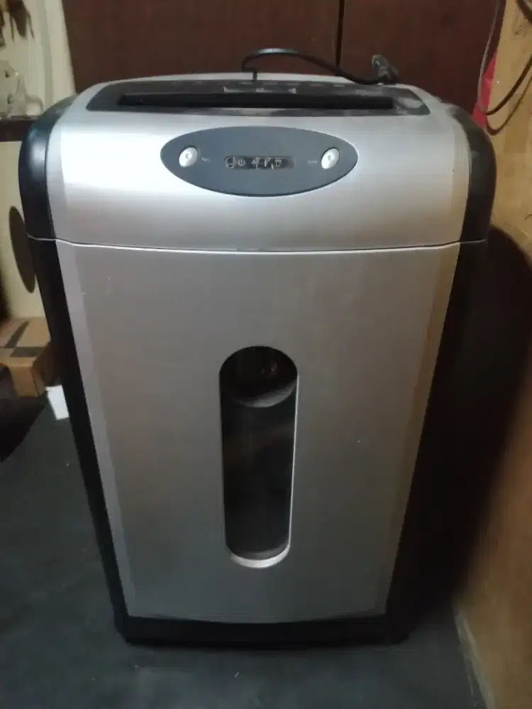 Mesin penghancur kertas krisbow hs-103D