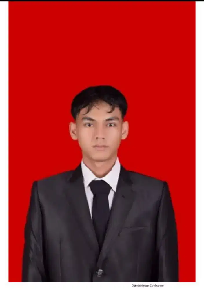 Cari pekerjaan apapun yg ada mess