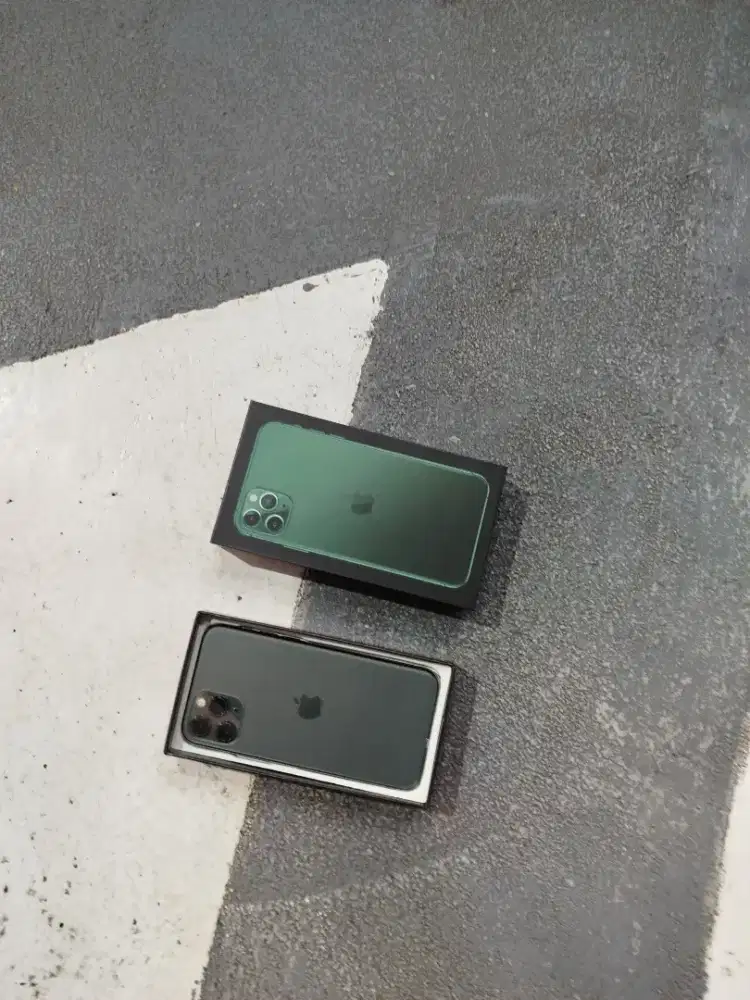 Iphone 11 pro 256gb sangat mewah dan baru