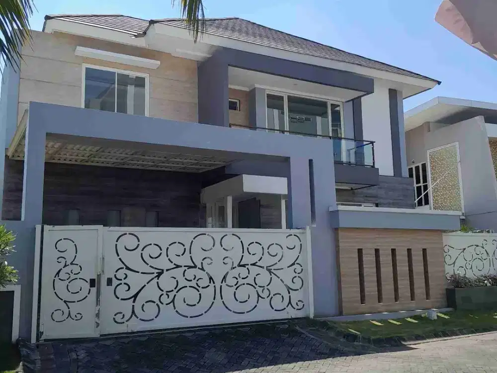 Rumah dijual 2 lantai , 5 kamar tidur , sidoarjo kota