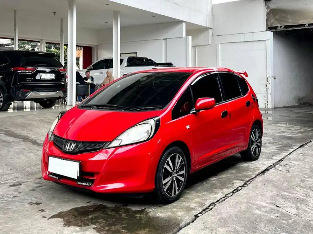 HONDA JAZZ S AT TH 2012 UP GRADE RS