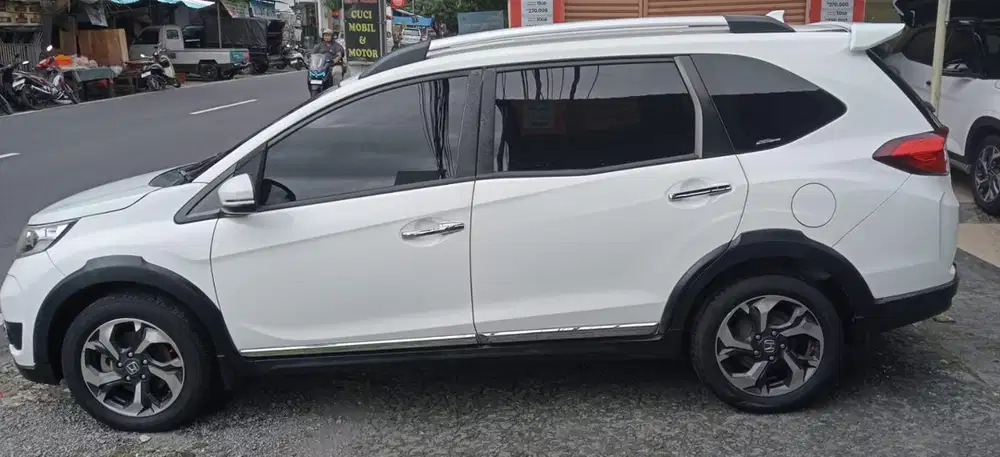 Honda BR-V 2017 Bensin