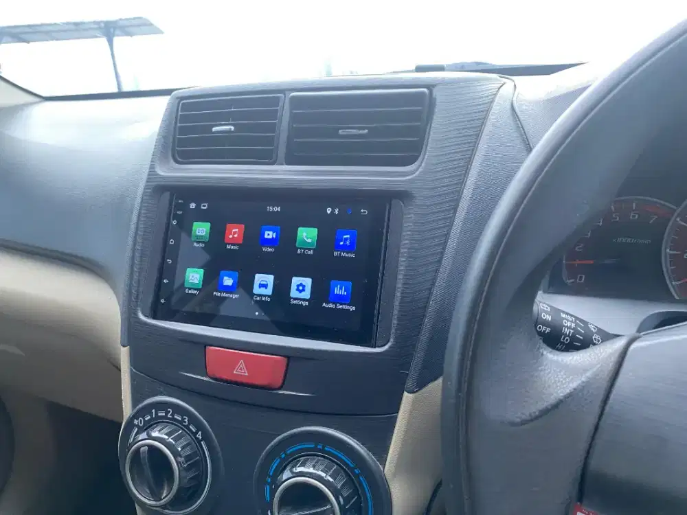 Daihatsu Xenia M Sporty 1000cc 2012