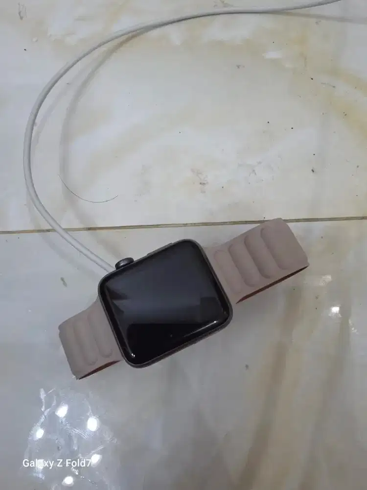 DIJUAL APPLE WATCH 2