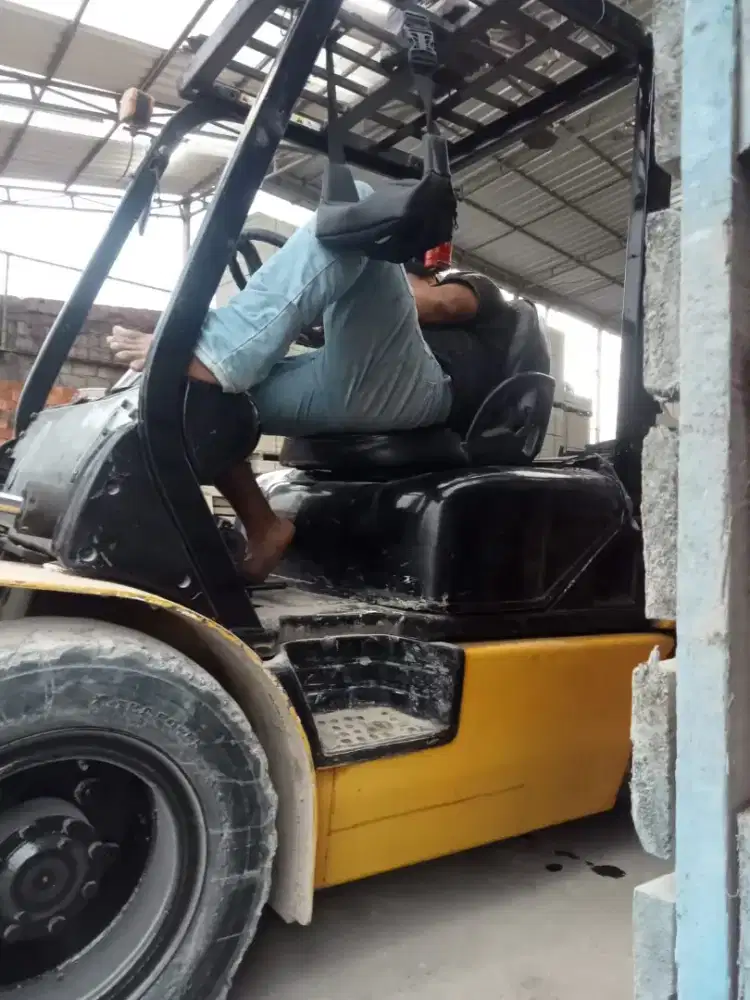 Cari kerjaan yg halal