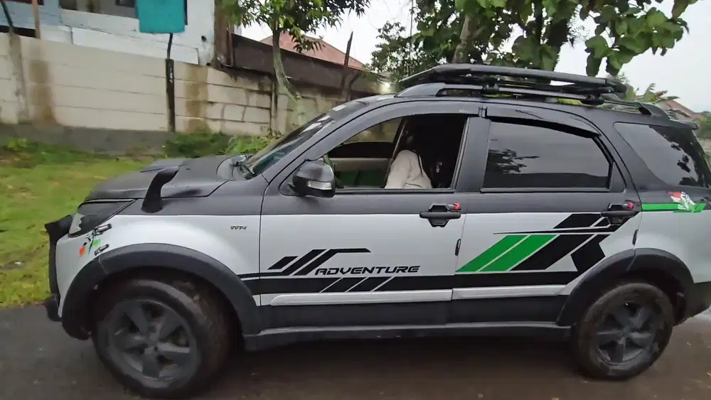 Toyota Rush 2009 Bensin