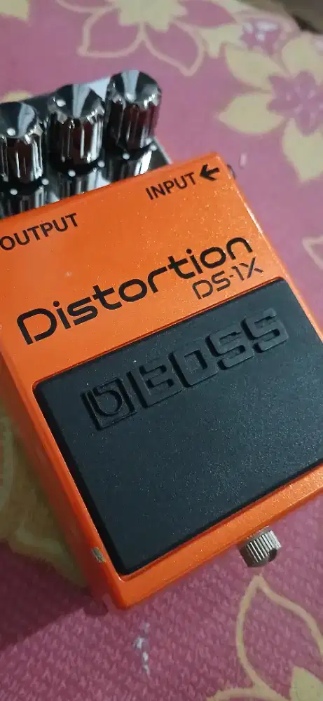 Harga Gokil!! Efek Spesial  BOSS DISTORTION DS 1-X gitar
