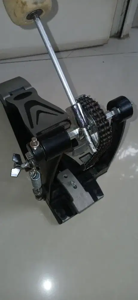 Pedal drum DB PERCUSSION double rantai+ tapak...ringan dan loncer