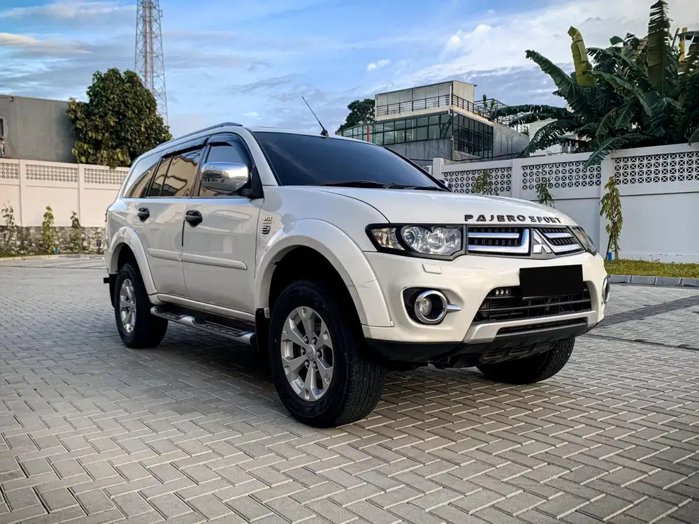 MITSUBISHI PAJERO DAKAR VGT AT 2013
