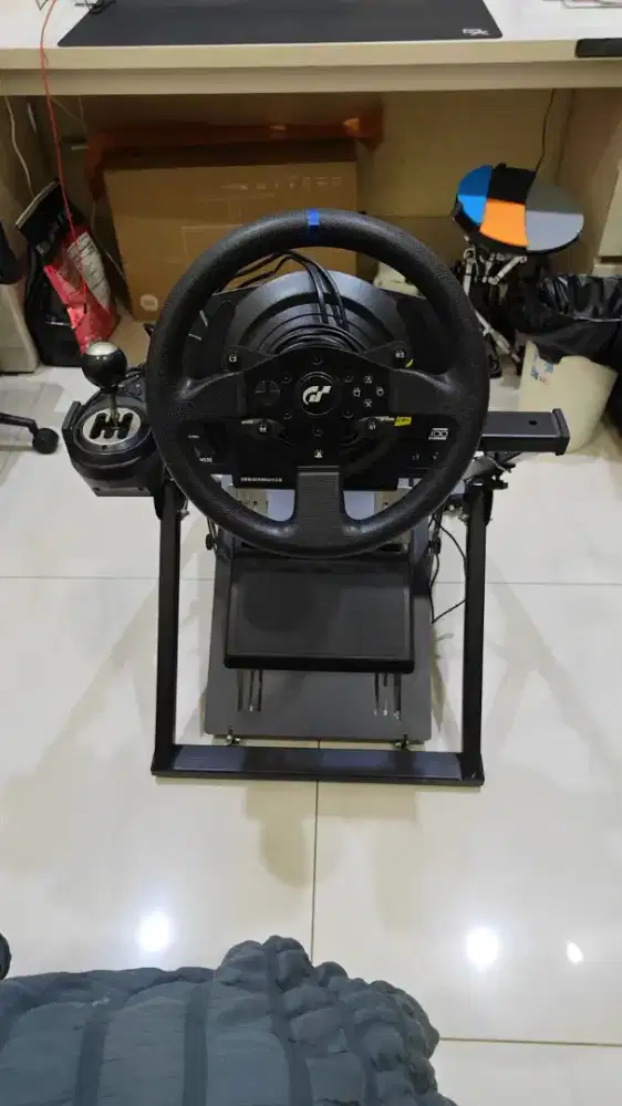 Racing Wheel Set - Gaming Peripheral