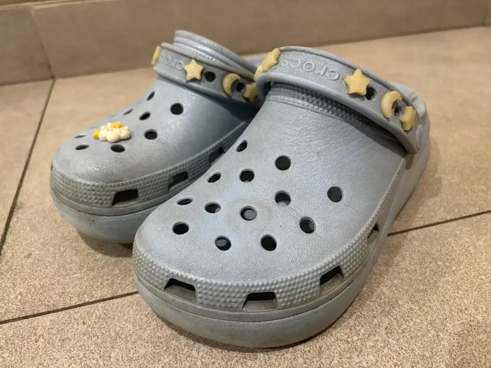 Sandal Crocs Ori Preloved