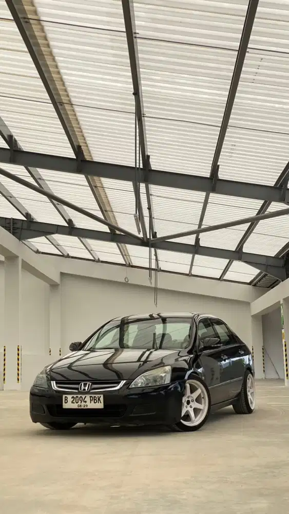 Honda Accord 2005 Bensin