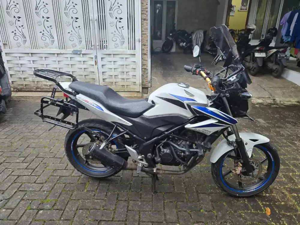 Honda cb 150 r tahun 2014